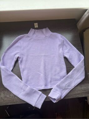 NWT Aerie Purple/lilac waffle knit long sleeve top in XS
#mockneck #waffle